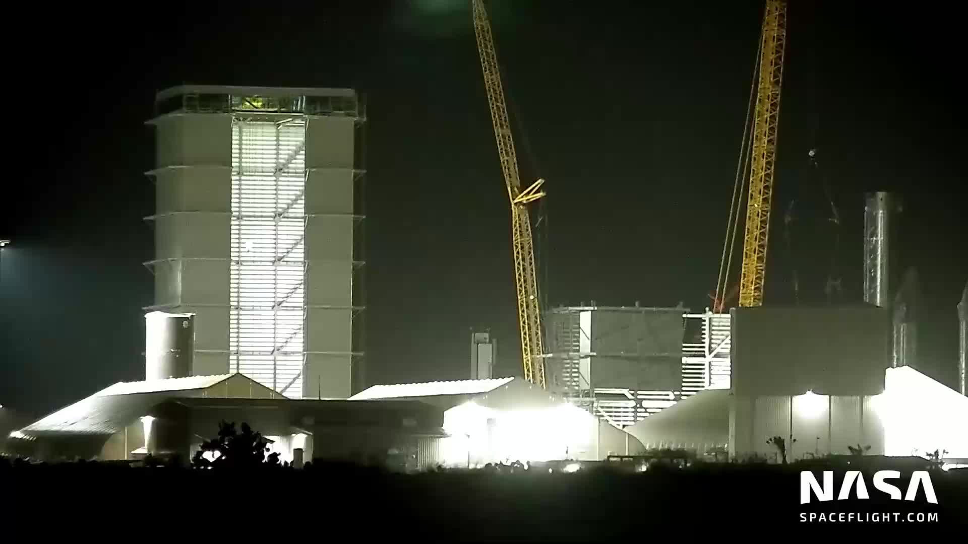 【中文浓缩】SpaceX星舰助推器33猛禽版推力圆顶现身